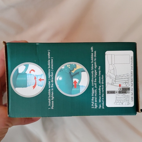 NEW Dinosaur bubble machine - Picture 2 of 5